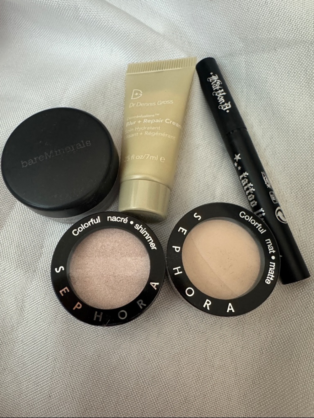 Makeup Bundle - Picture 1 of 1